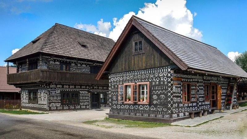 Park Borik 4You & Free Parking Жилина Екстериор снимка